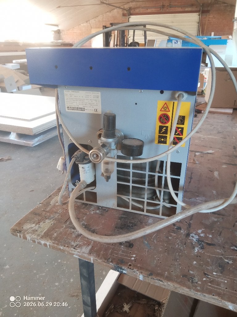 Airpress luchtdroger, Doe-het-zelf en Bouw, Compressors, Ophalen, Gebruikt, Mobiel