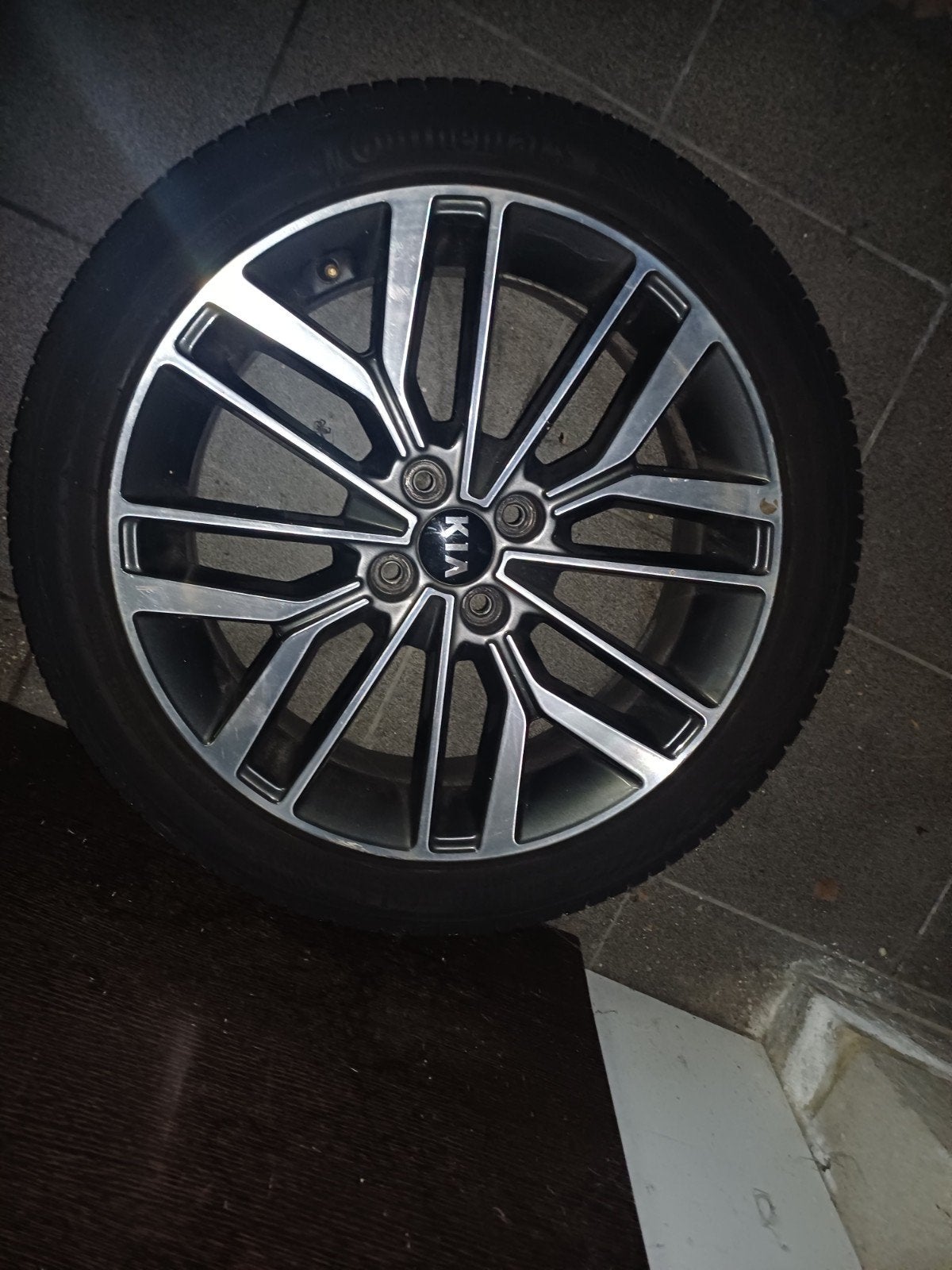 4 Jantes a refaire avec pneus et pneus nouveau  kia rio, Enlèvement ou Envoi, Pneu(s)