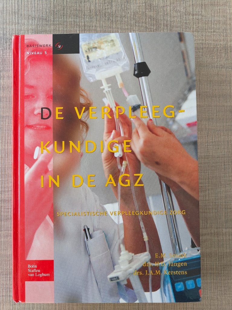 Leerboek: de verpleegkundige in de AGZ, Ophalen of Verzenden, Zo goed als nieuw, Hoger Onderwijs