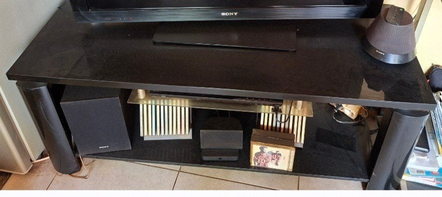 Tv kast, Ophalen