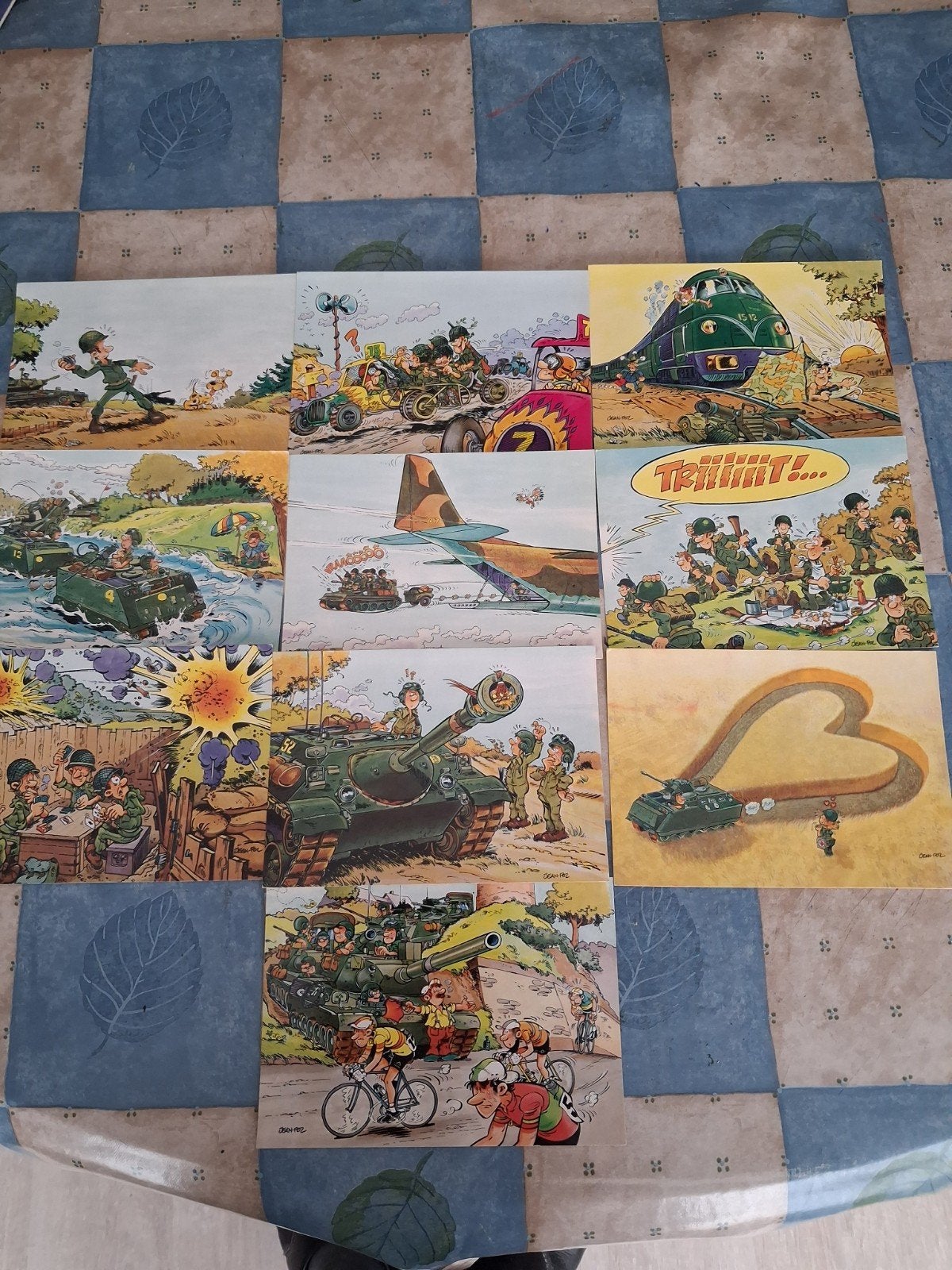 10 kaarten getekend door Jean Pol  van het leger, Boeken, Stripverhalen, Ophalen of Verzenden