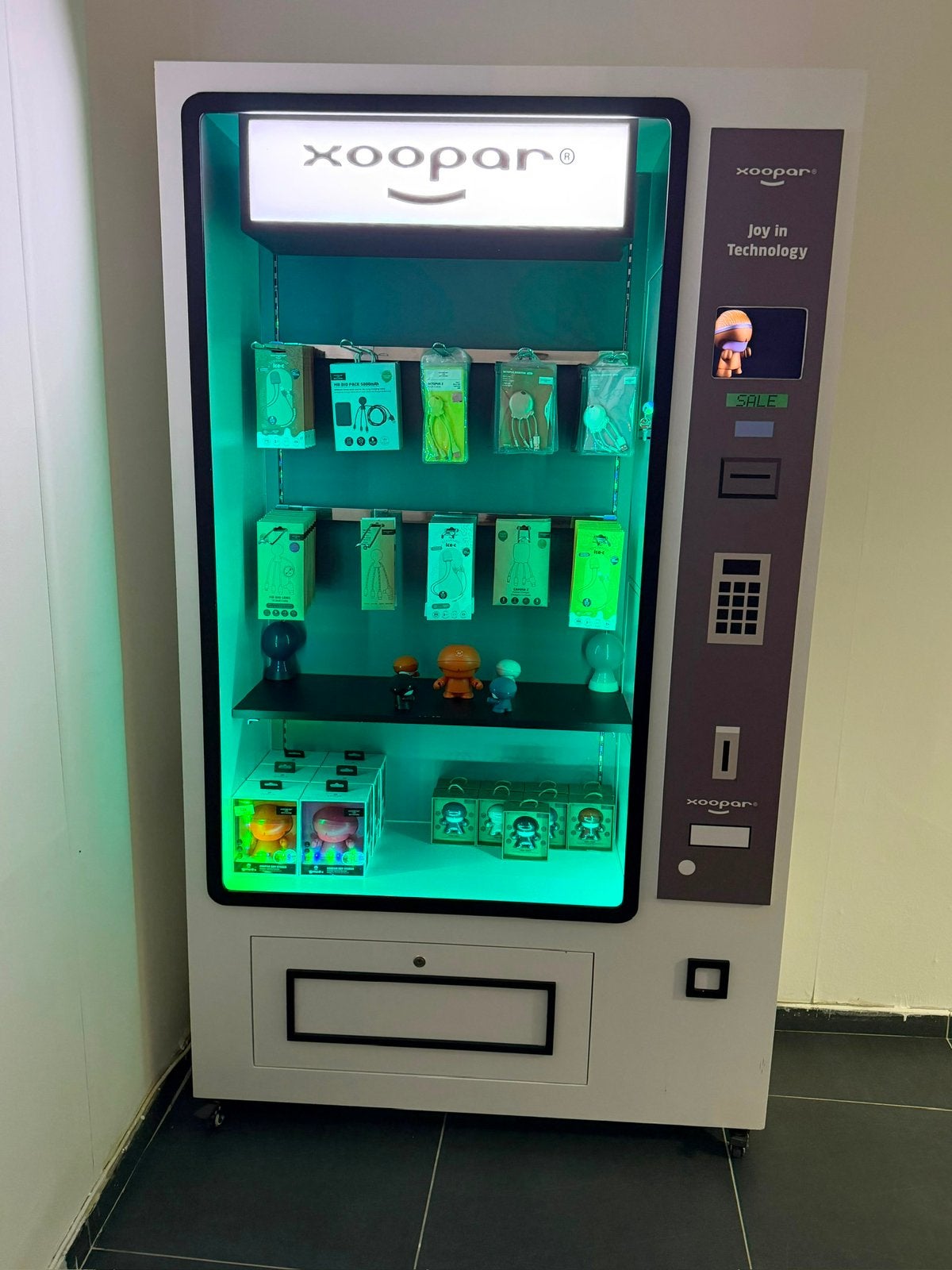 Te Koop : Electronic Floor Display / LED Floor Display, Ophalen, Zo goed als nieuw