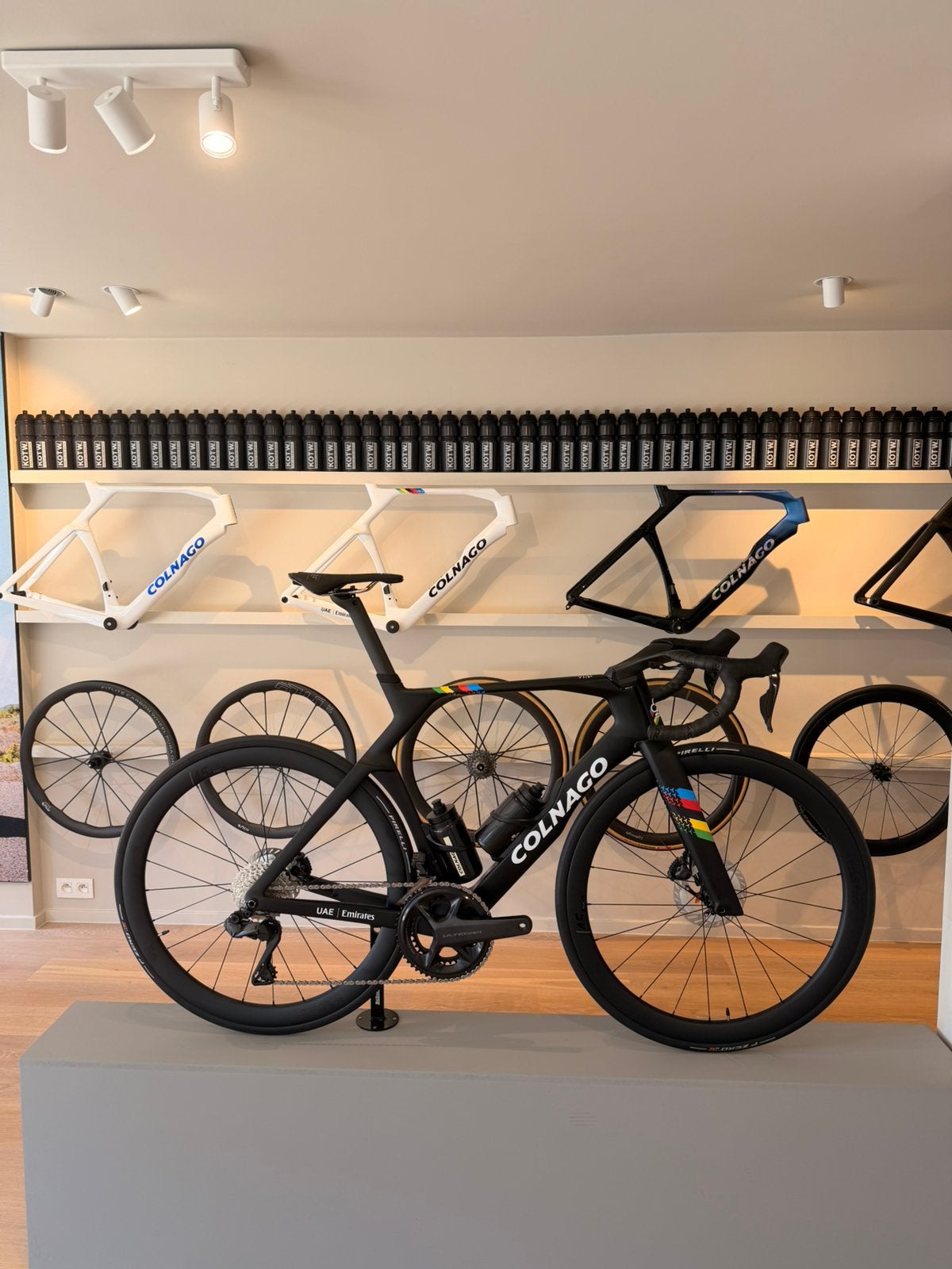 Colnago Y1Rs - YSBC, Vélos & Vélomoteurs, Vélos | Vélos de course, Neuf, Enlèvement