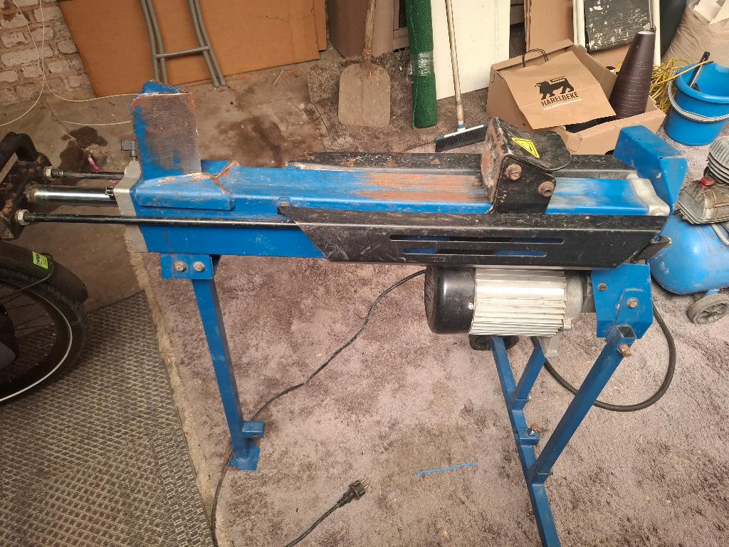 Houtklover, Tuin en Terras, Kloofmachines, Ophalen, Gebruikt, Elektrisch, Staand