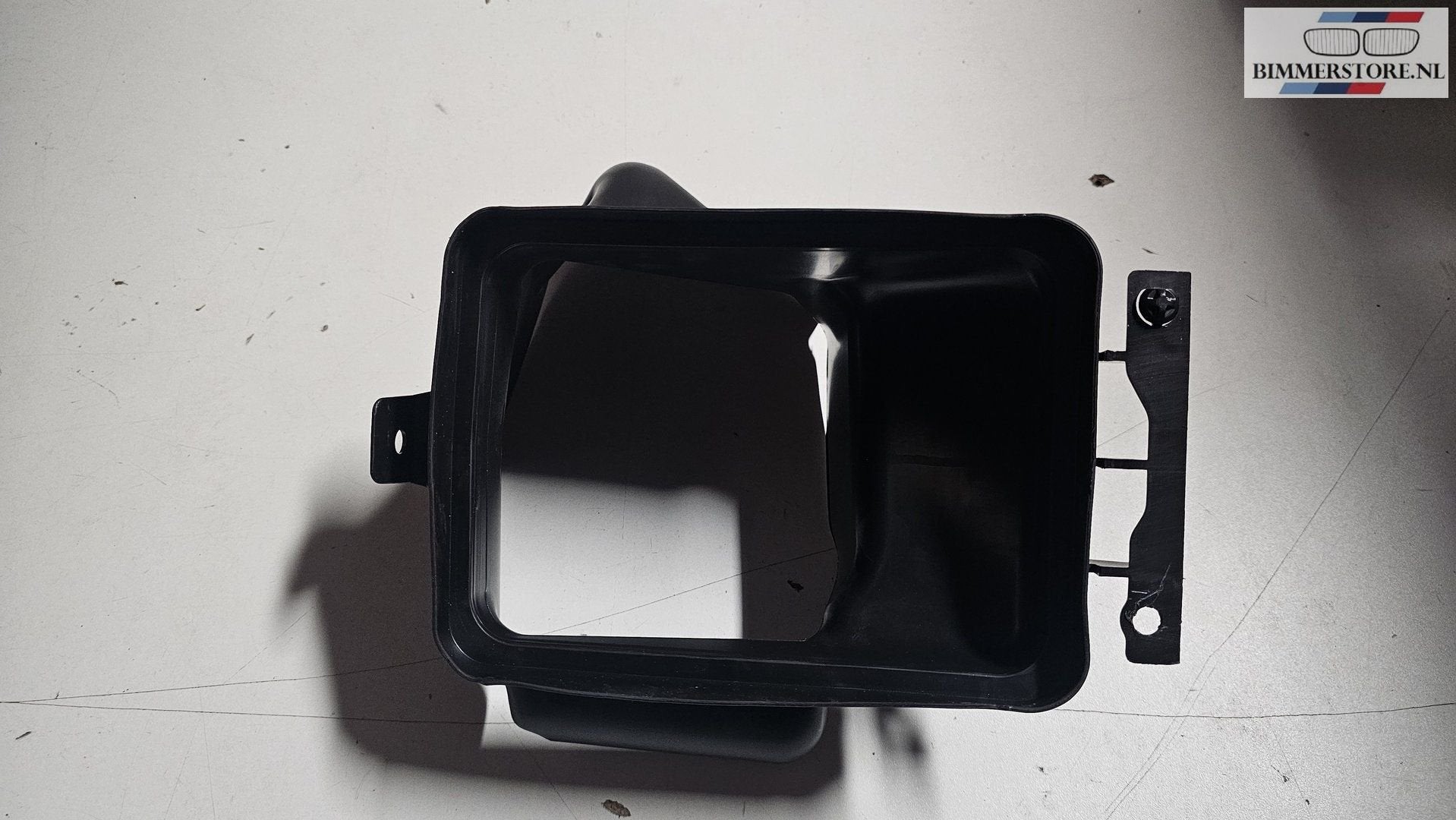Afdekking Binnenscherm airduct rechts BMW 1 serie F20 F21 LC, -, Nieuw, Ophalen of Verzenden, Bumper