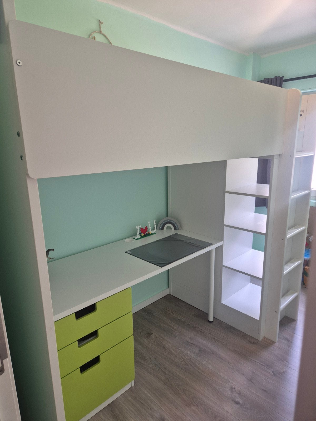 Hoogslaper + bureau, Ophalen, Hoogslaper