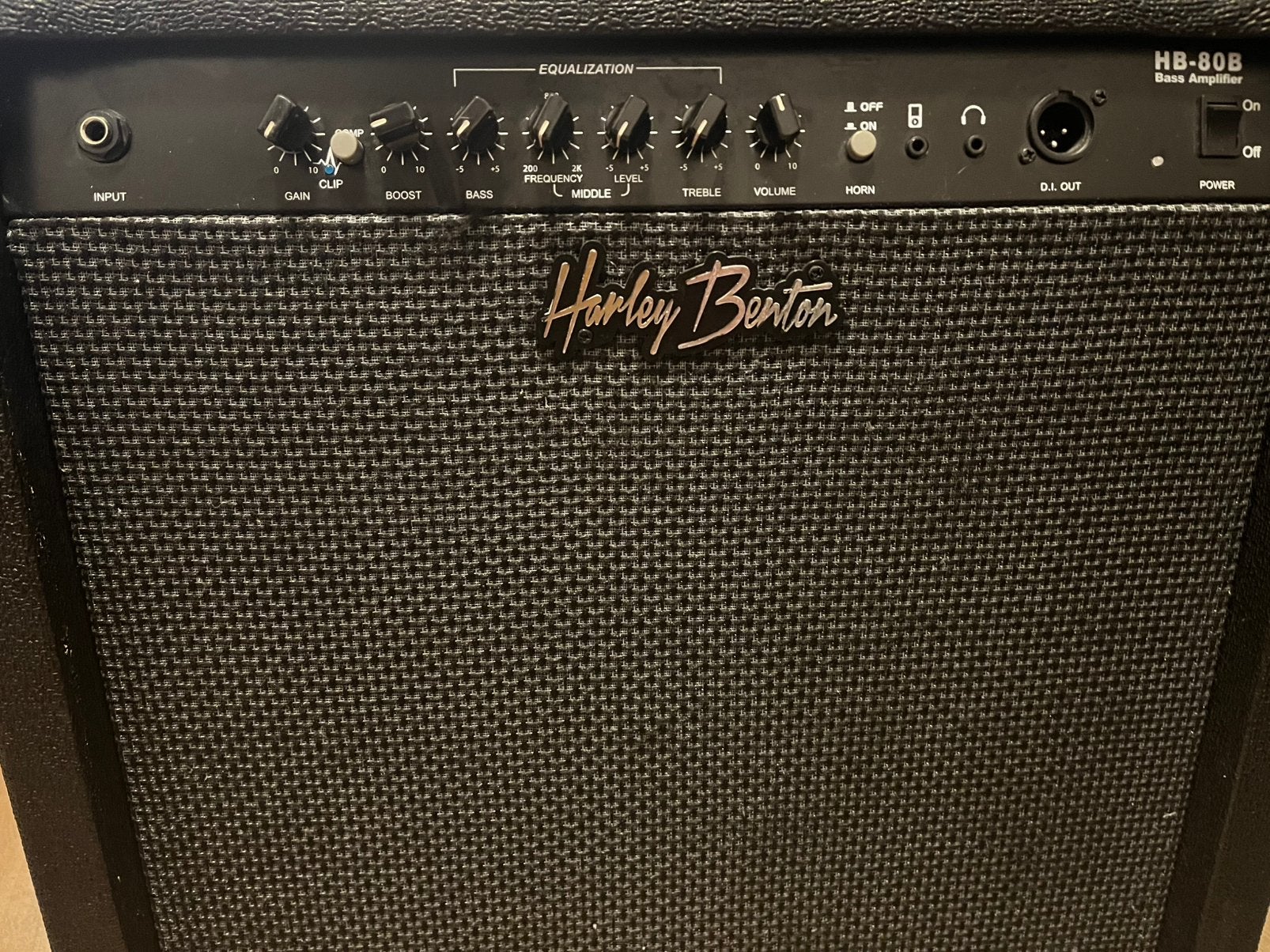 Versterkers Harley Benton HB-80B, Muziek en Instrumenten, Versterkers | Bas en Gitaar, Ophalen, Zo goed als nieuw, Basgitaar, 50 tot 100 watt