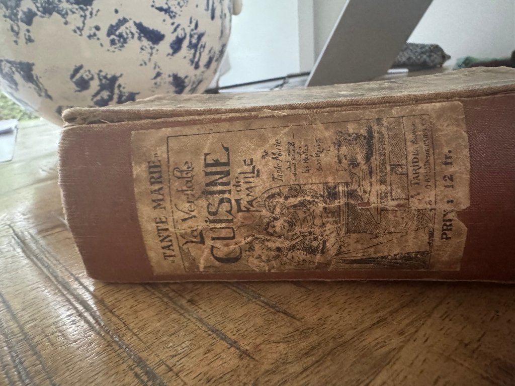 Livre de cuisine de 100 ans Tante Marie 1000 recettes Paris, Enlèvement