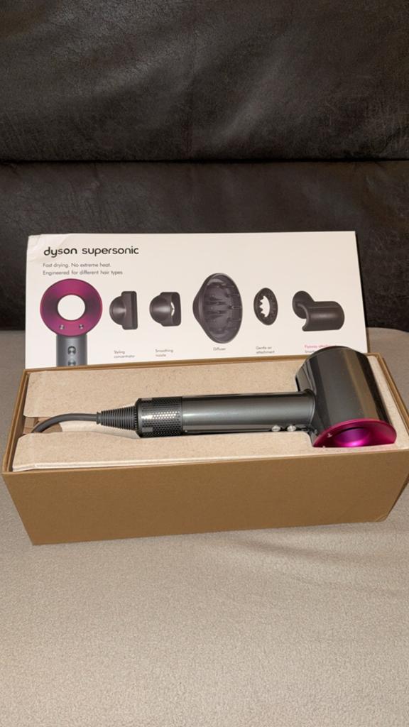 Sèche-cheveux Dyson, Bijoux, Sacs & Beauté, Beauté | Soins des cheveux, Enlèvement, Comme neuf, Sèche-cheveux
