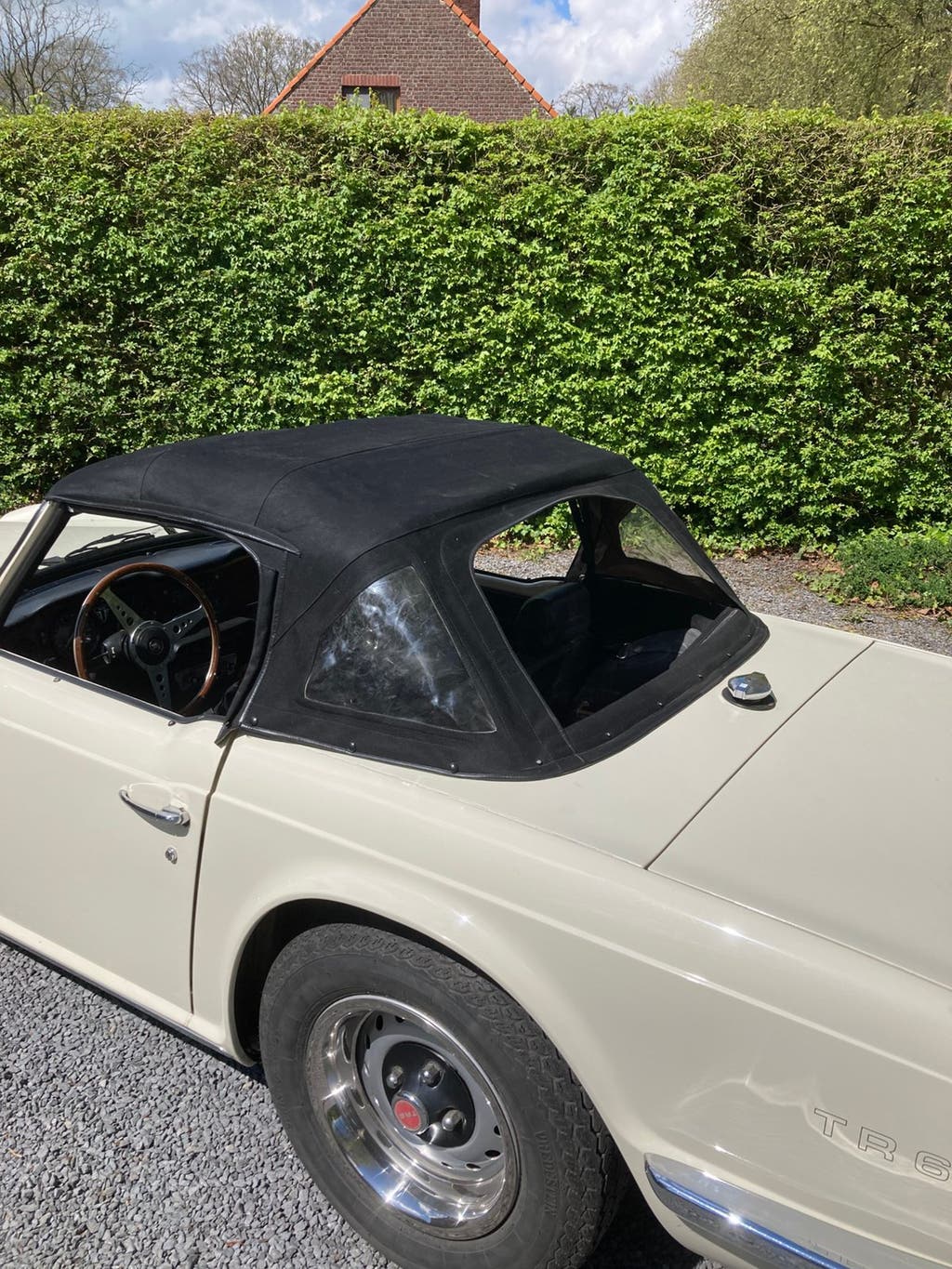 Triumph TR6 1972, foto 4