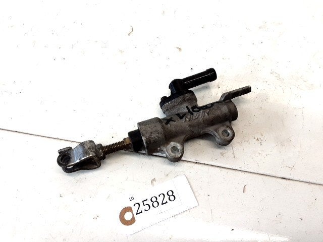 XL1000V 1999 - 2002 Honda Rempomp D1-58044