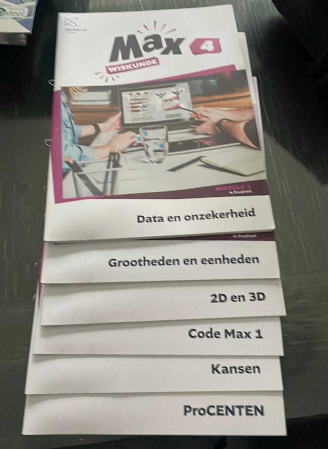 Max 4 wiskunde cursus, Ophalen, Zo goed als nieuw