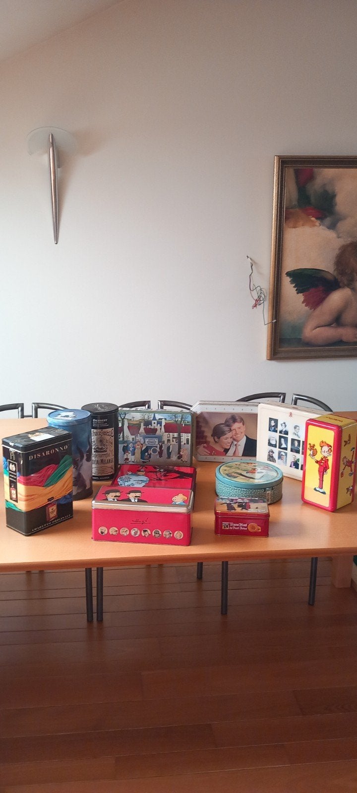 boîtes métalliques, Collections, Enlèvement