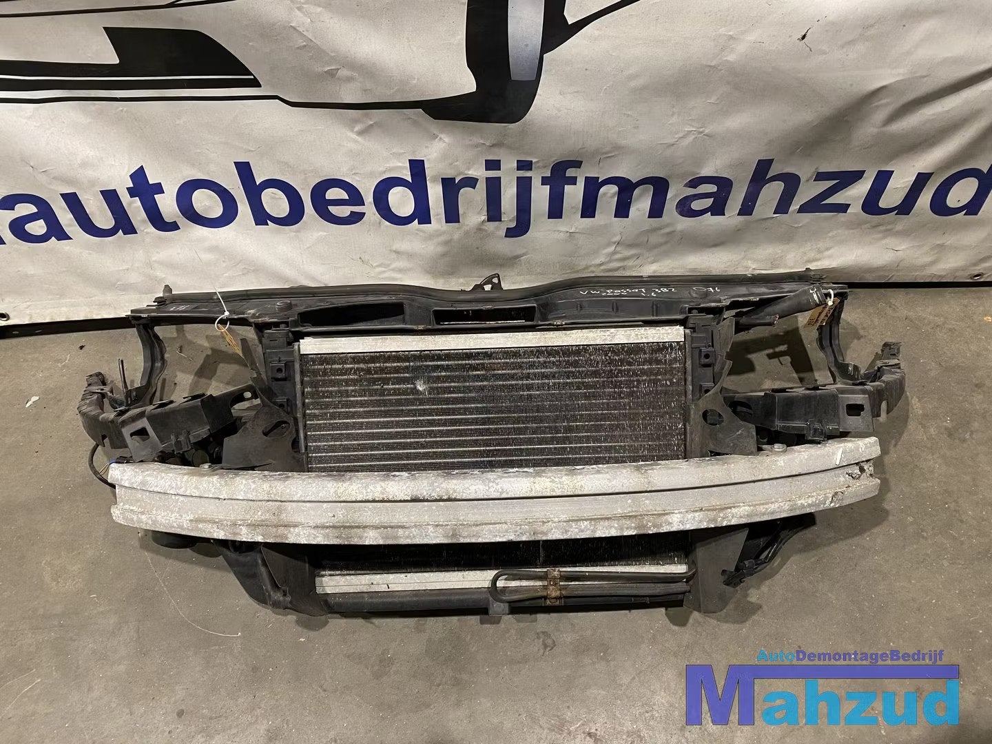 VW PASSAT B5 1.6 Voorfront front koelerpakket 1996-2001, Volkswagen, Volkswagen AG, Vw@volkswagen.de, Utilisé
