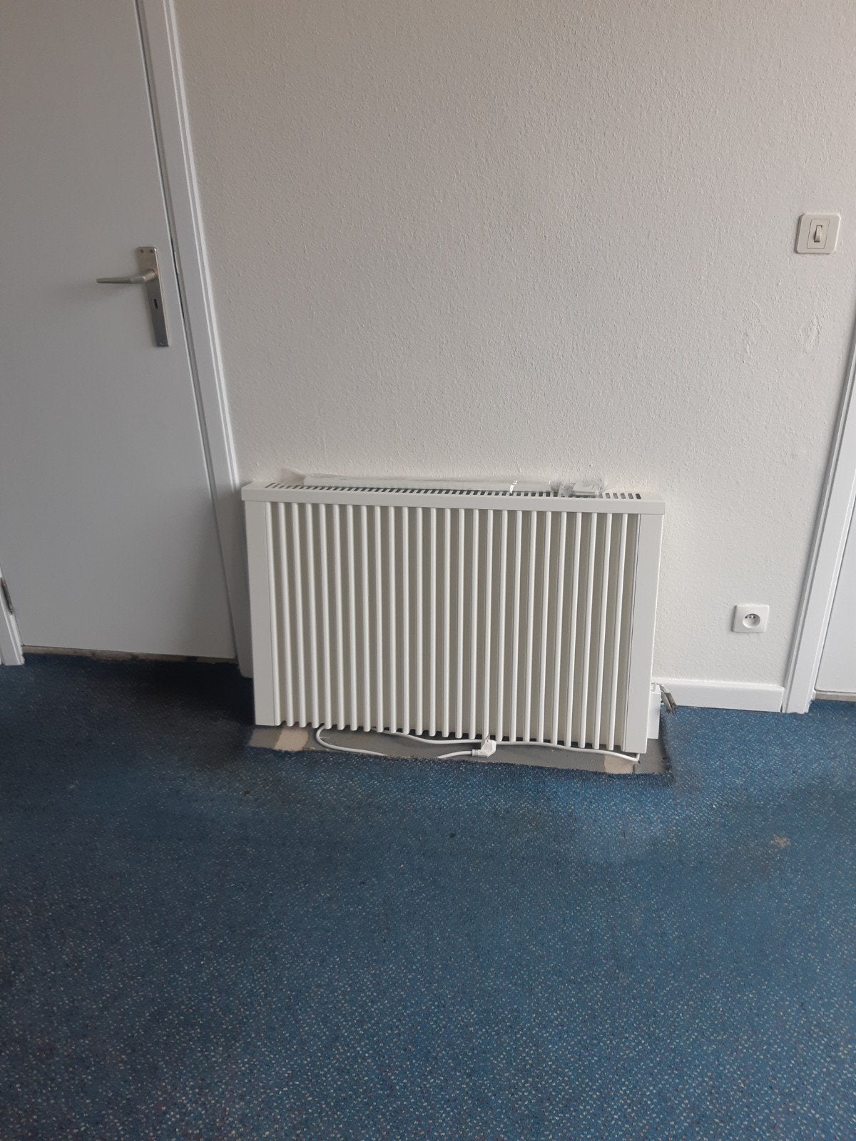 nieuwe elektrische verwarming, Ophalen, 30 tot 80 cm, Radiator, Nieuw