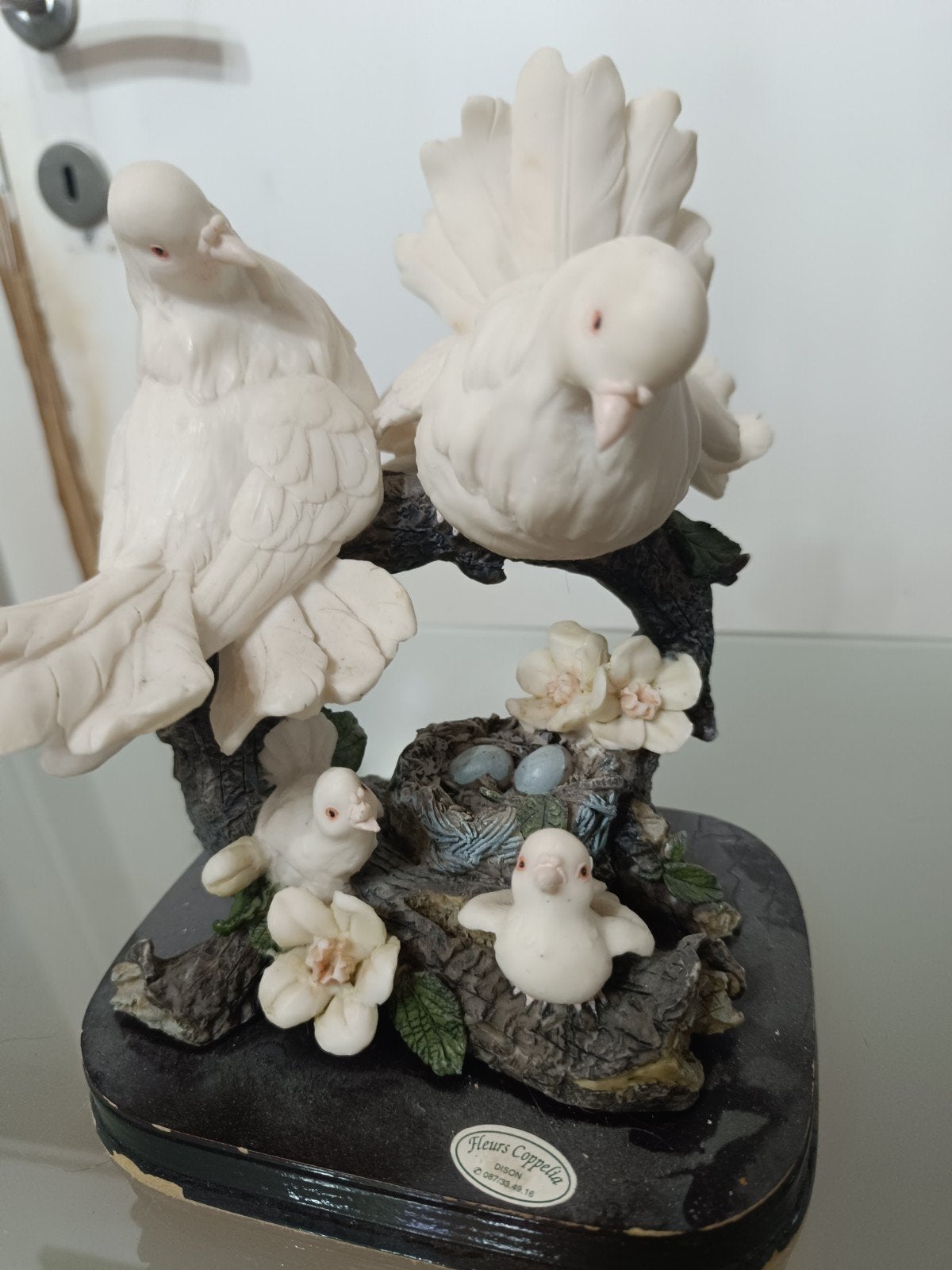 Colombe statue, Enlèvement