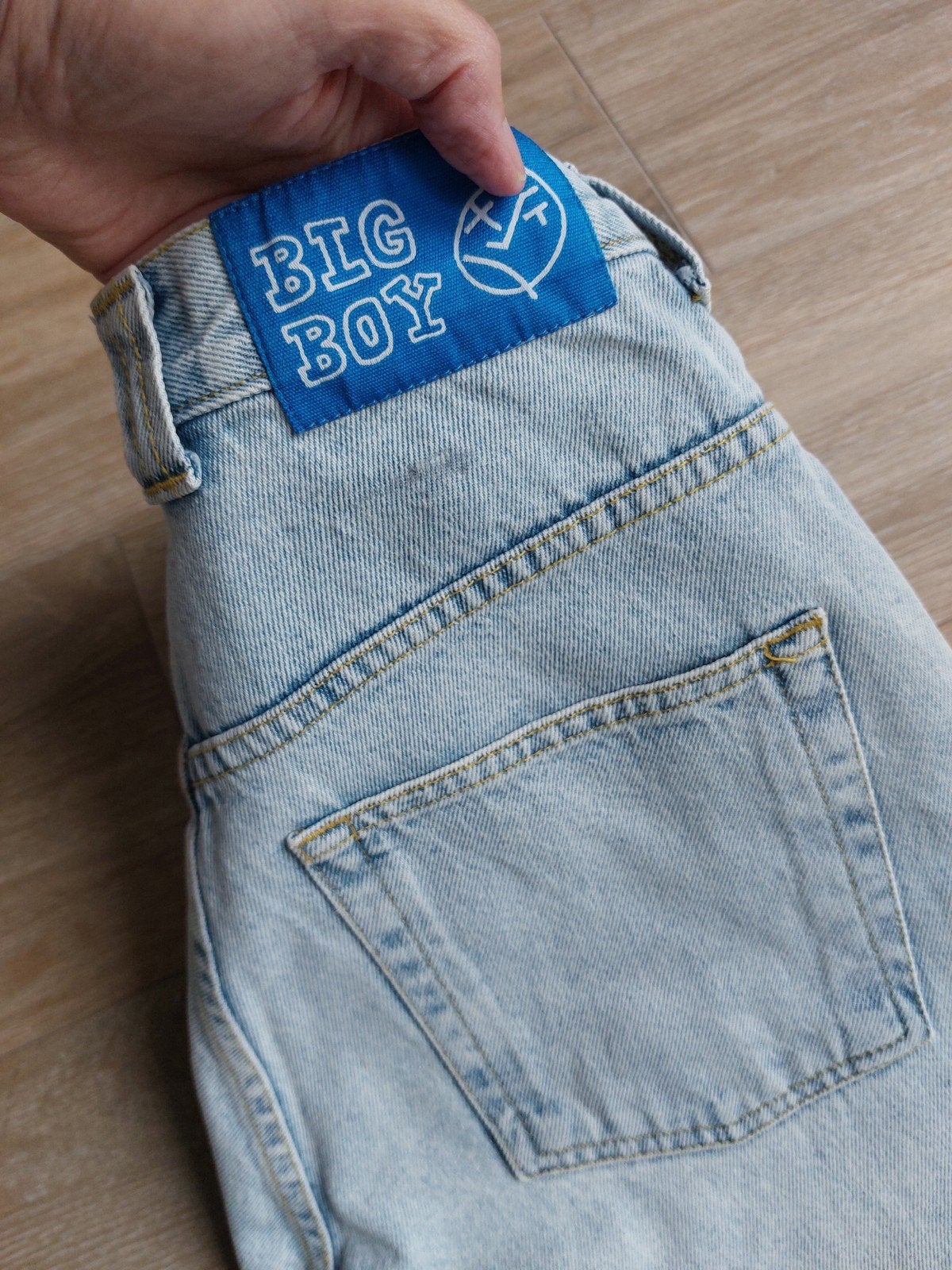 BigBoy jeans, Enlèvement ou Envoi