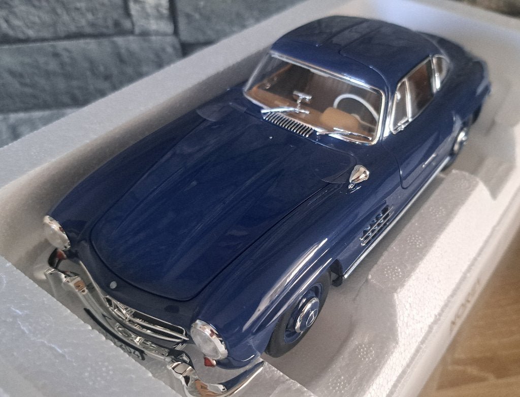 !!PROMOTIONS!! Mercedes-Benz 300SL 1/18éme, Hobby en Vrije tijd, Modelauto's | 1:18, Auto, Norev, Ophalen of Verzenden, Norev