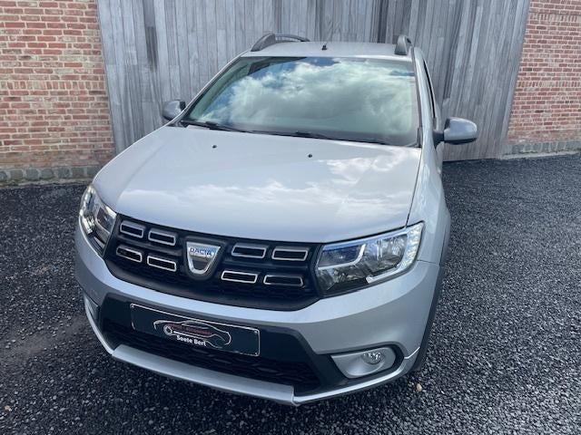 DACIA SANDERO, Auto's, Dacia, Voorwielaandrijving, 898 cc, Stof, Bedrijf