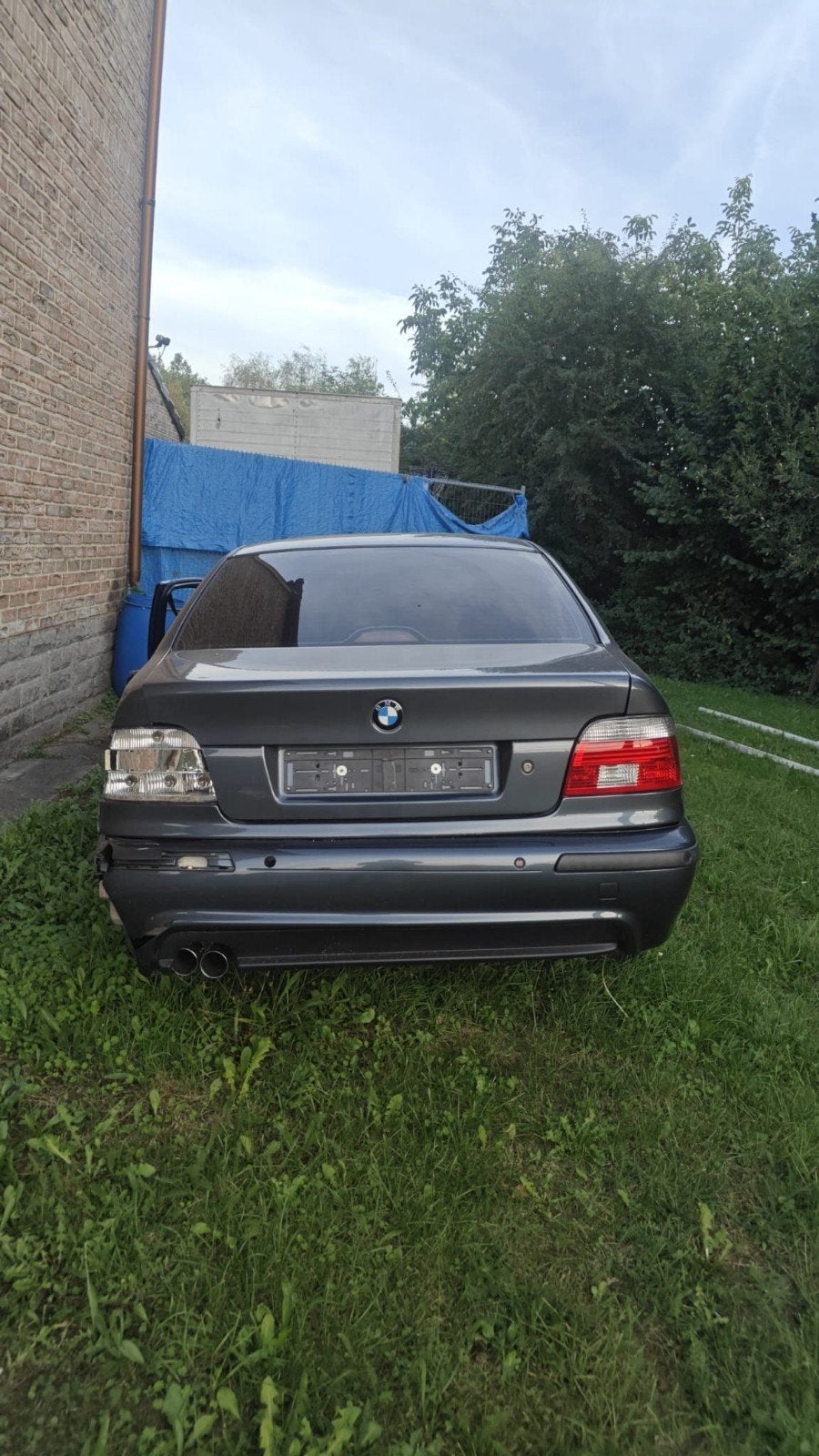 525i e39 pour pièce à emporter, Enlèvement