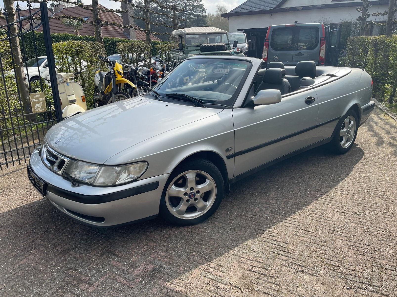 9-3 2.0i Cabrio Leder/Airco!!!!!!, Auto's, Saab, Voorwielaandrijving, 4 zetels, 4 cilinders, Cabriolet