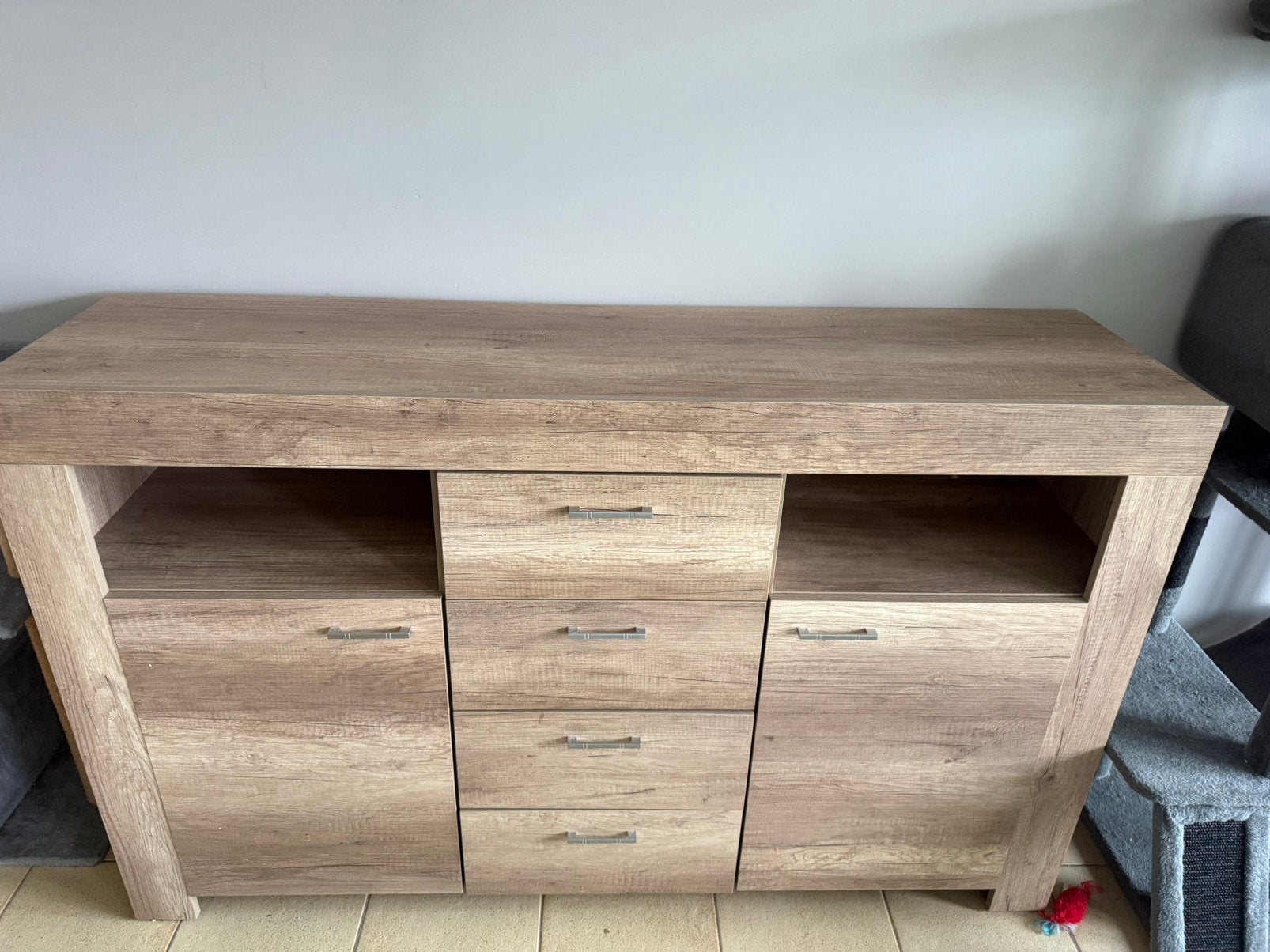 Kast, Enlèvement, Comme neuf