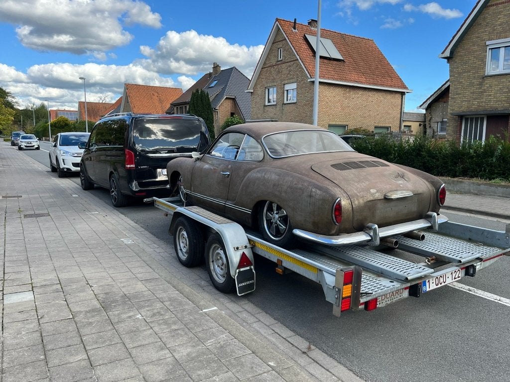 Autotrailer / autoambulance Eduard, Ophalen, Gebruikt
