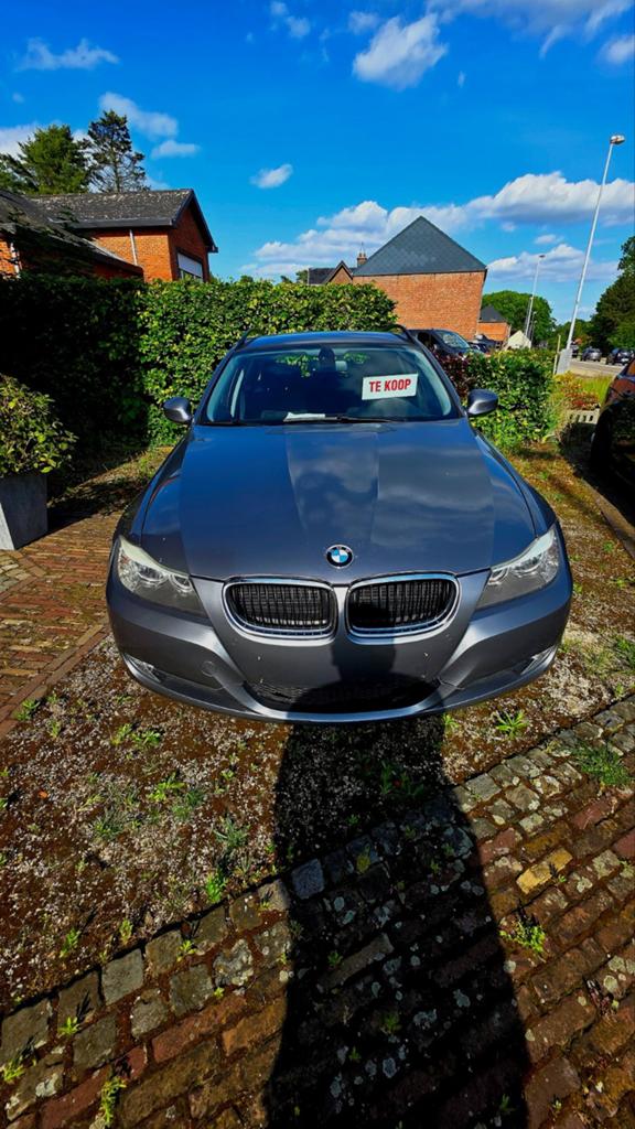 BMW E91 318D, Autos, BMW, Achat, Cruise Control, Boîte manuelle, Noir