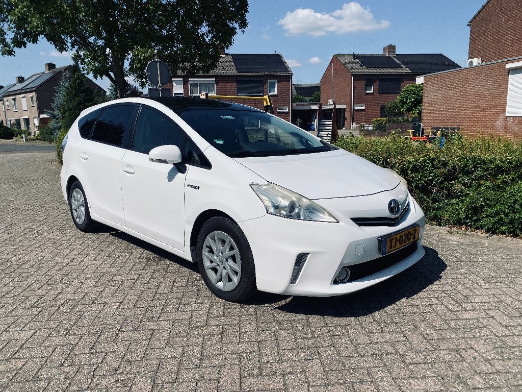 Toyota Prius Wagon 1.8 Aspiration 96g ( Actieprijs ! ), Auto's, Toyota, Automaat, 4 cilinders, Bedrijf, Grijs