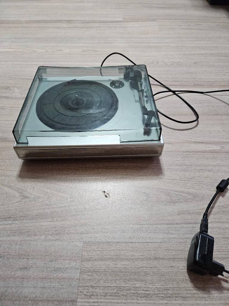 Tourne disque Platine 33 et 45 tour avec baffle incorporé, Enlèvement