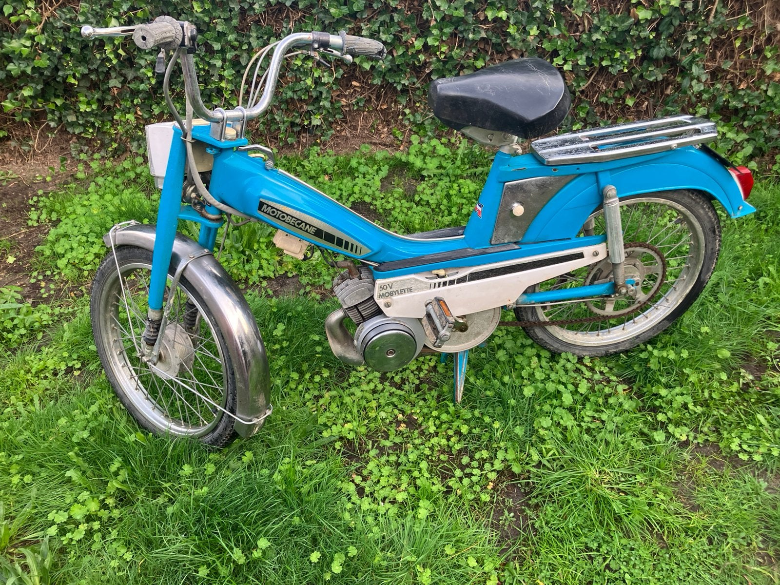 Oldtimer motobecane 50 v, Fietsen en Brommers, Ophalen