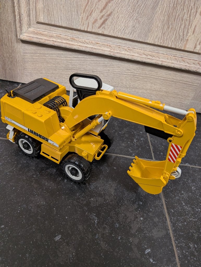 Bruder Liebherr kraan speelgoed, Enlèvement ou Envoi, Comme neuf