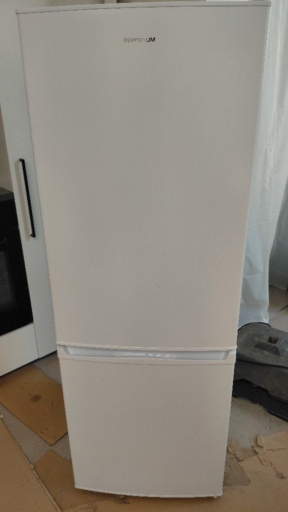 Inventum koelkast vrijstaand (met vriesvak), Elektronische apparatuur, Koelkasten en IJskasten, Ophalen, 150 tot 200 liter, Gebruikt