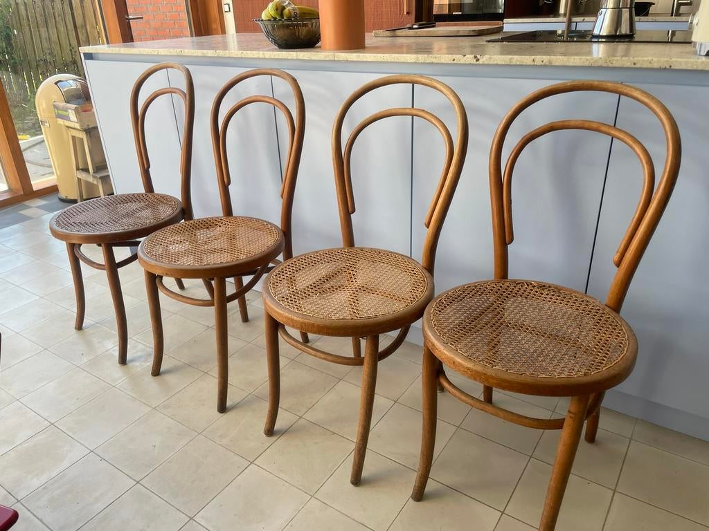 Echte thonet, Enlèvement