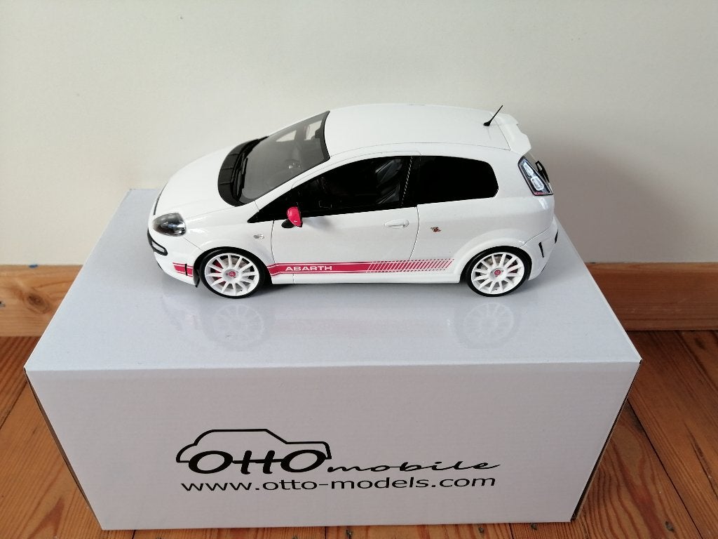 1/18 Ottomobile Fiat Punto Abarth Esseesse, Enlèvement, Utilisé, Voiture, OttOMobile