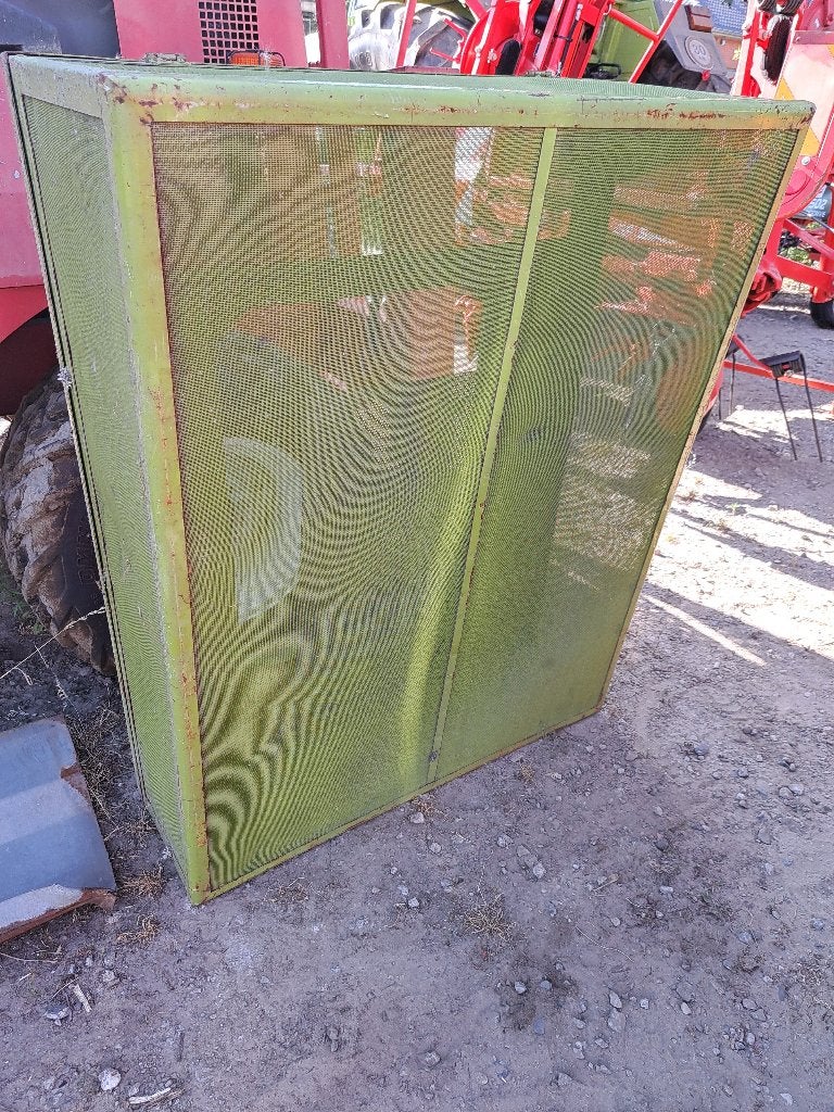 Claas Matador gigant : aanzuigkap v radiator, Zakelijke goederen, Landbouw | Tractoren, Ophalen