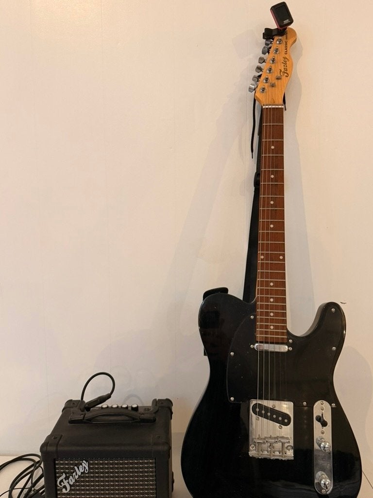 Guitare électrique Fazley (modèle T/noire) + ampli, Enlèvement, Comme neuf, Guitare