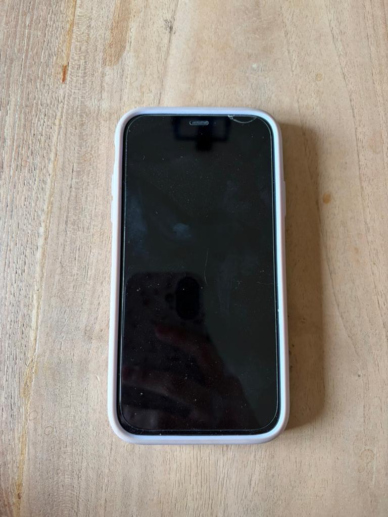 Iphone 11 lila, Telecommunicatie, Mobiele telefoons | Apple iPhone, Ophalen, Paars, IPhone 11