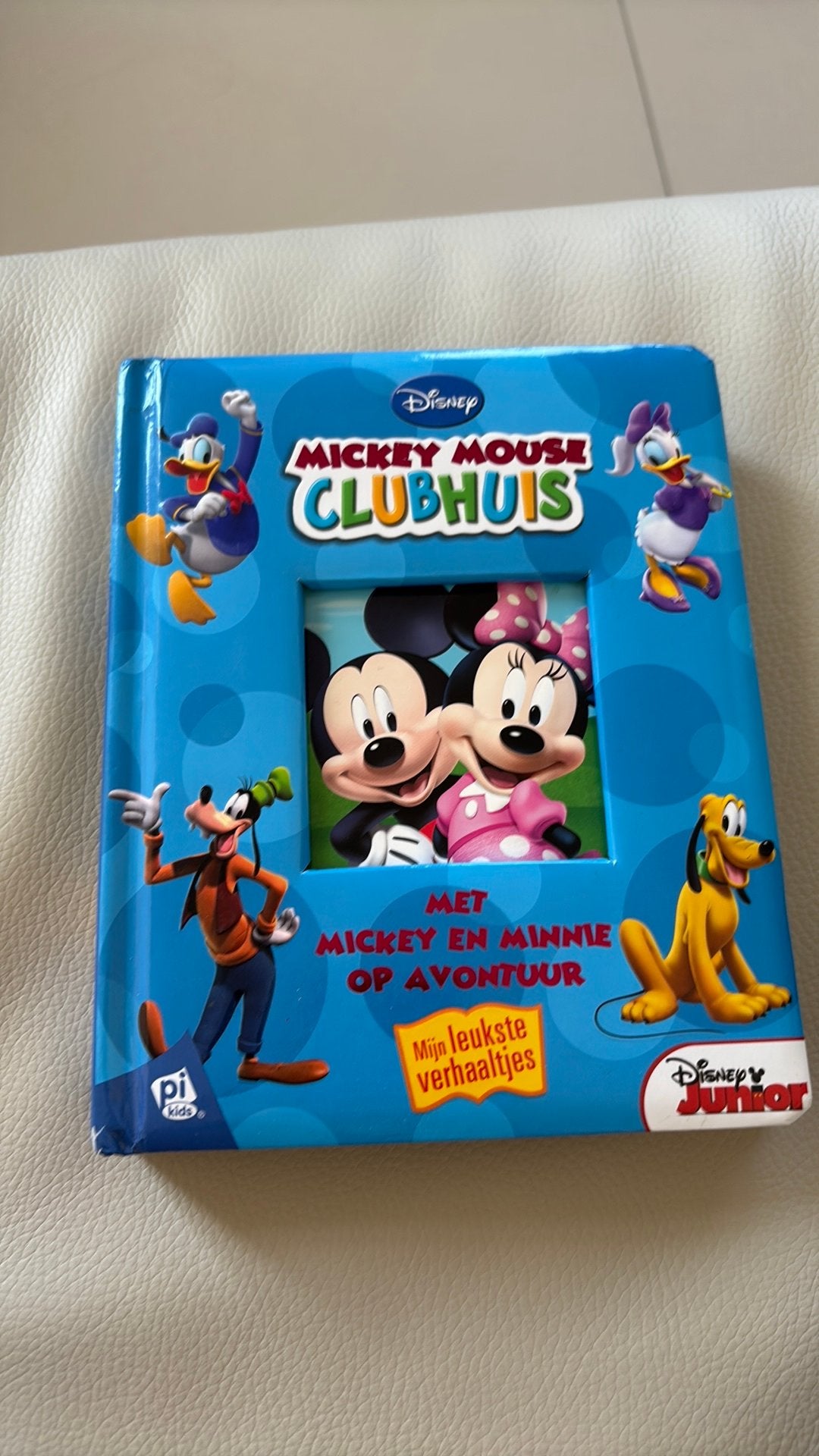 Met Mickey en Minnie op avontuur, Ophalen of Verzenden, Zo goed als nieuw