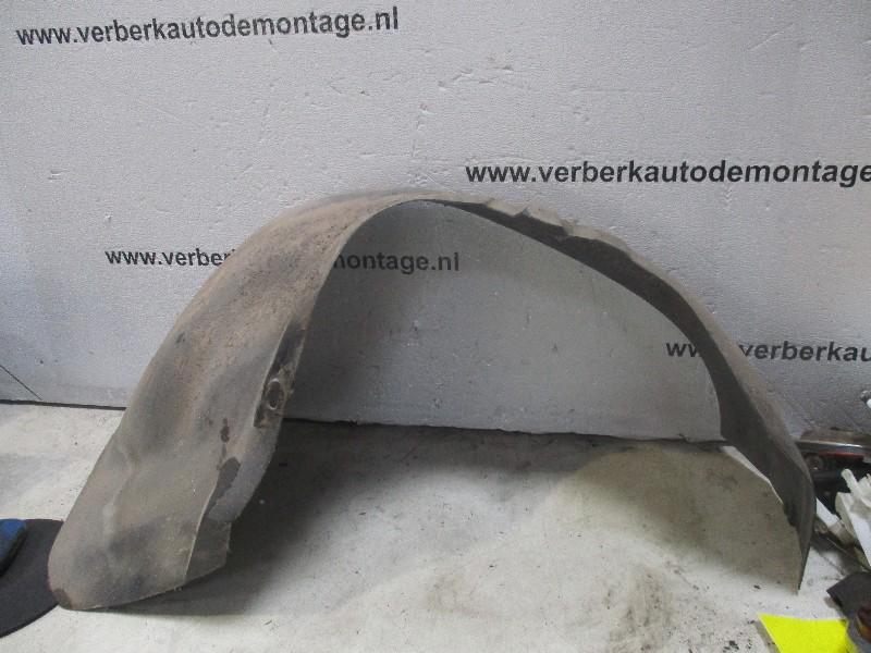 BINNENSPATSCHERM LINKS VOOR Volvo 940 II (1380400), Gebruikt, Voor, Volvo, Spatbord