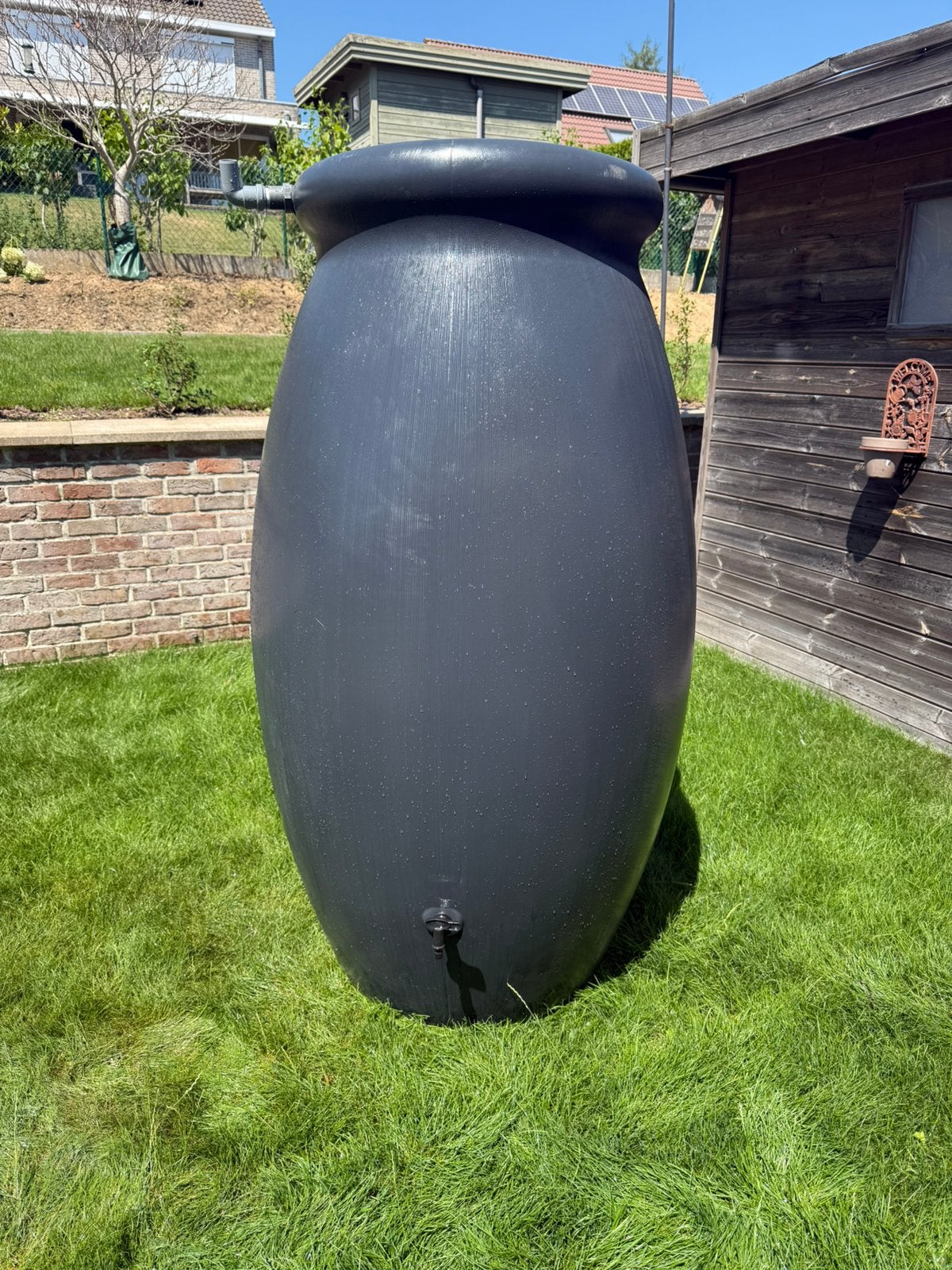 Baril d'eau de pluie, 150 litres ou plus, Synthétique, Enlèvement, Utilisé