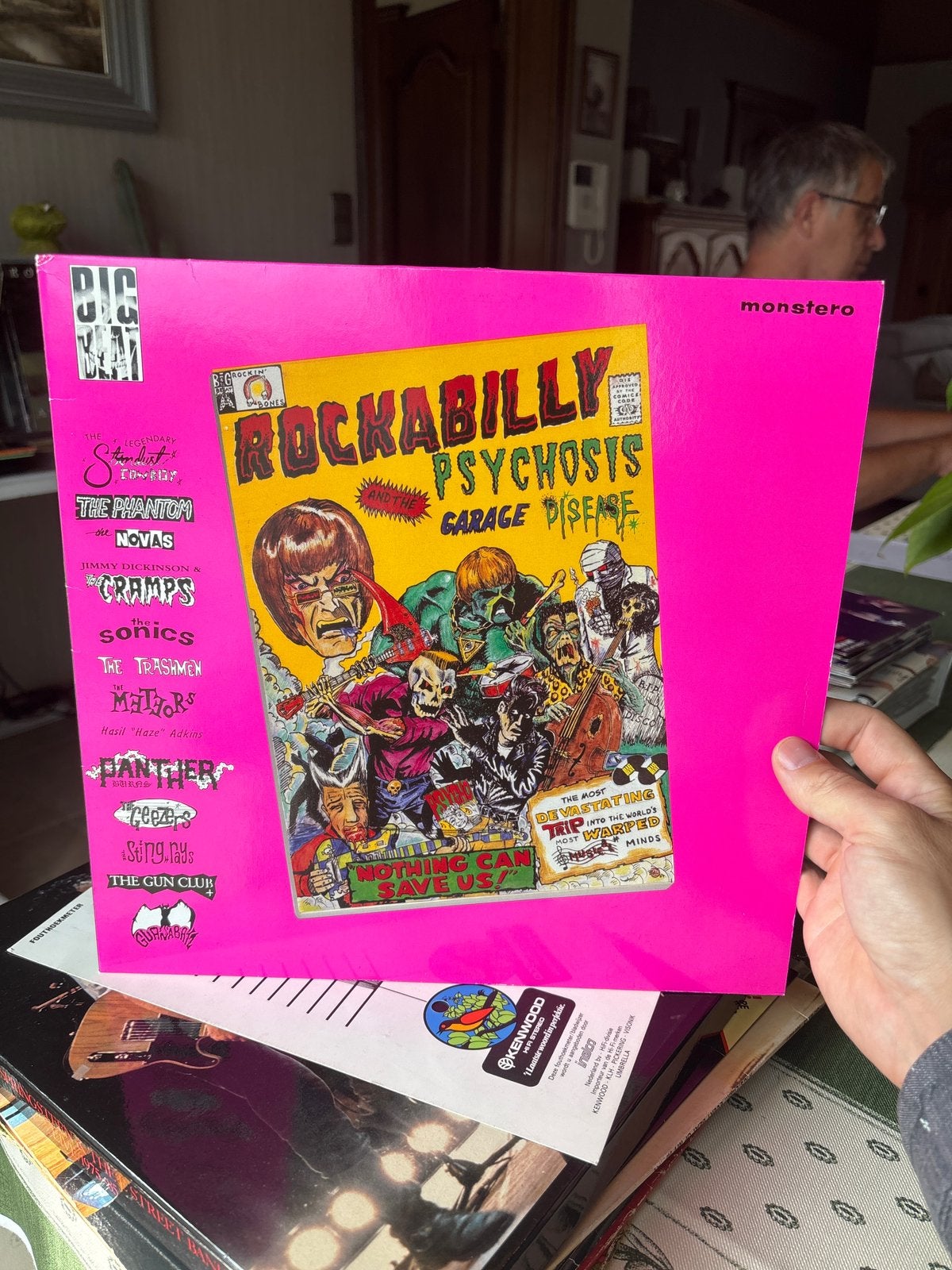 Rockabilly Psychosis and the Garage Disease, Ophalen, Zo goed als nieuw