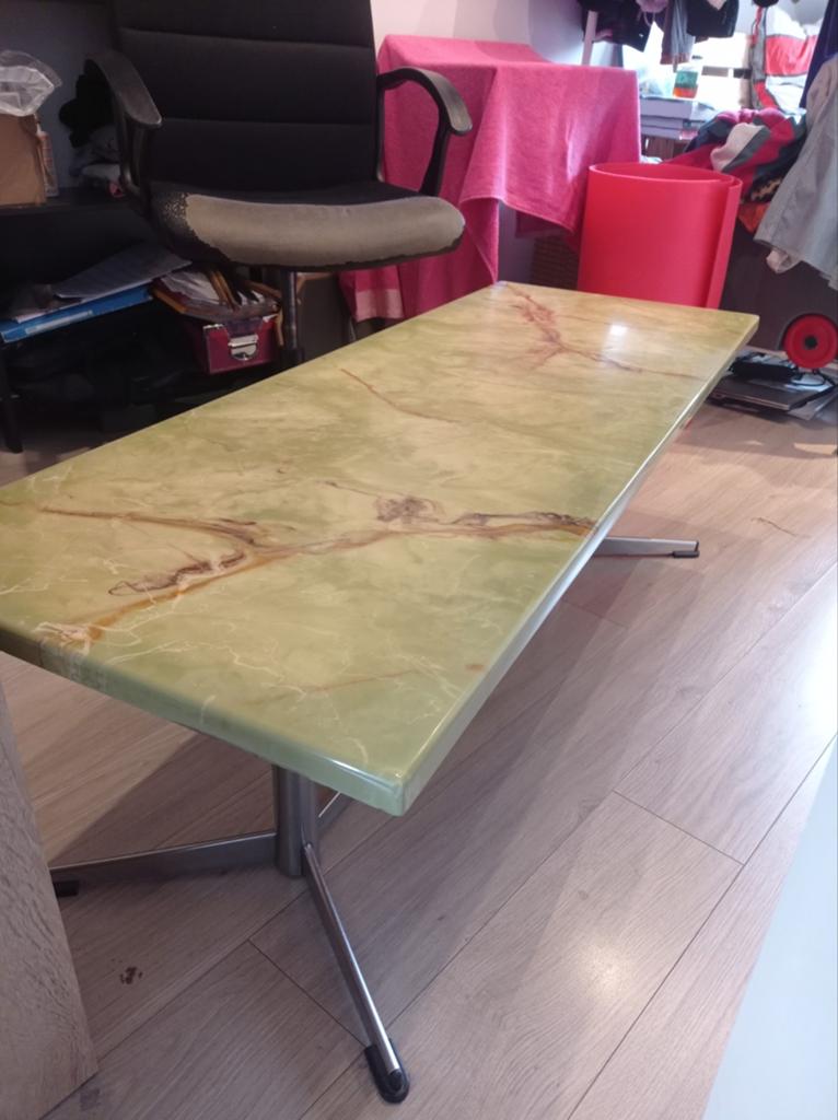 Belle table basse, Maison & Meubles, Tables | Tables à manger, Enlèvement