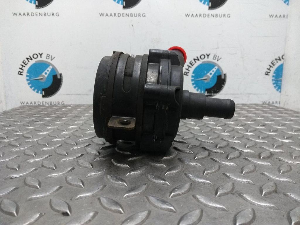 FORD FOCUS WATERPOMP 2013, Auto-onderdelen, Motor en Toebehoren, Gebruikt, ARN erkend, Stiba lid, Erkend duurzaam, Ophalen of Verzenden