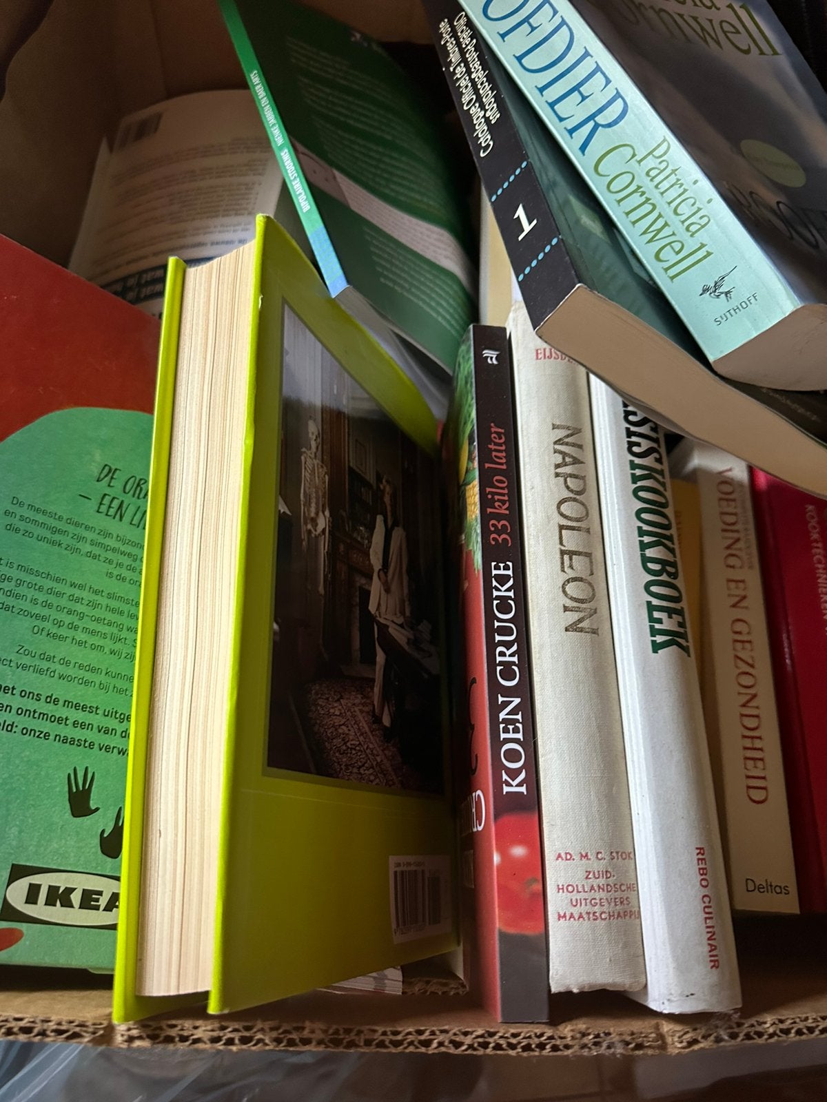Doos vol voeken , kookboeken, leesboeken …., Boeken, Ophalen, Zo goed als nieuw