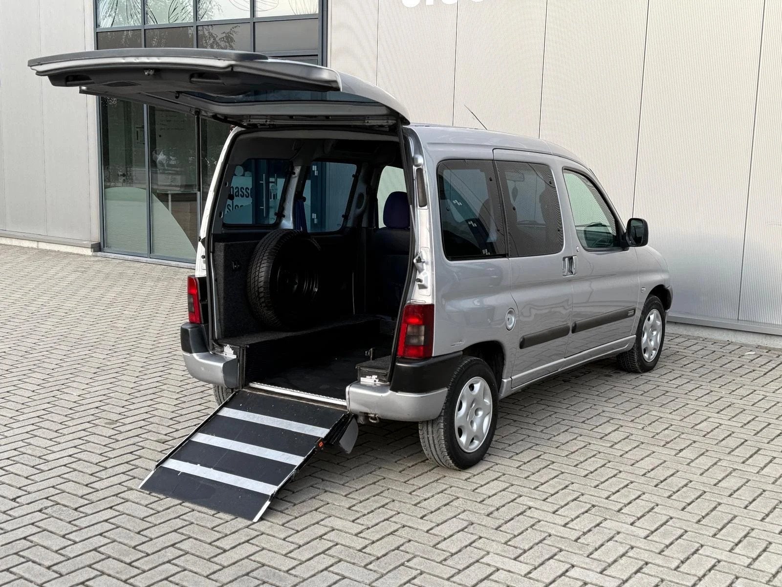 CITROEN BERLINGO /TPMR/FAUTEUIL ROULANT/INVALIDE/PLANCHER RA, Autos, Argent ou Gris, Achat, 4 portes, Entreprise