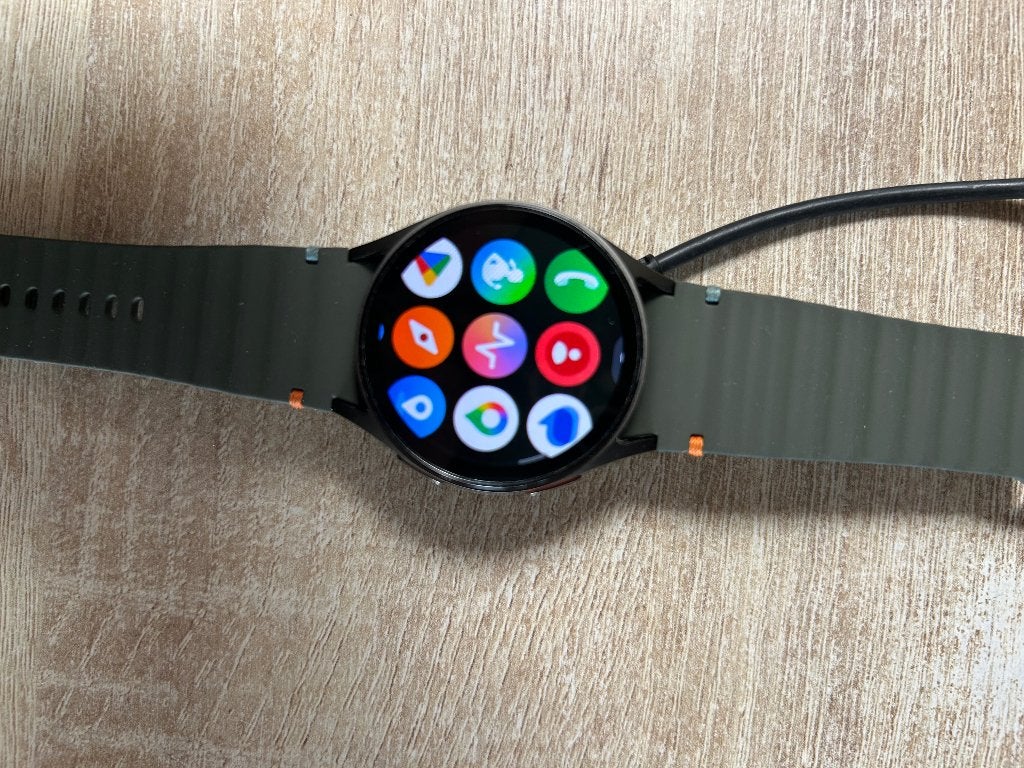 Montre Samsung galaxy Watch7, Handtassen en Accessoires, Smartwatches, Ophalen, Zwart, Zo goed als nieuw, Samsung