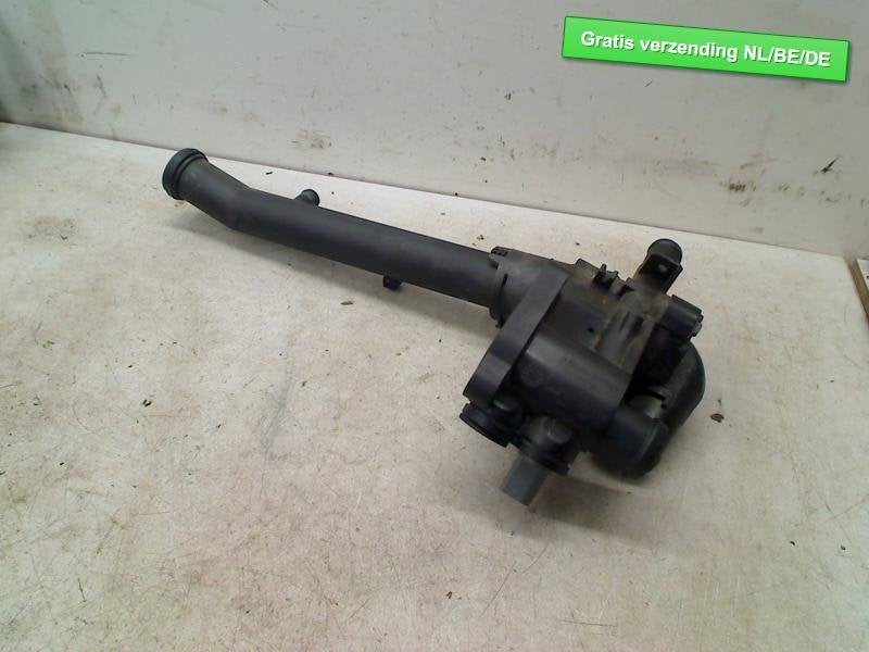 BOITIER THERMOSTAT Volkswagen (032121111CT), Volkswagen, Volkswagen AG, Utilisé, Kundenbetreuung@volkswagen.de