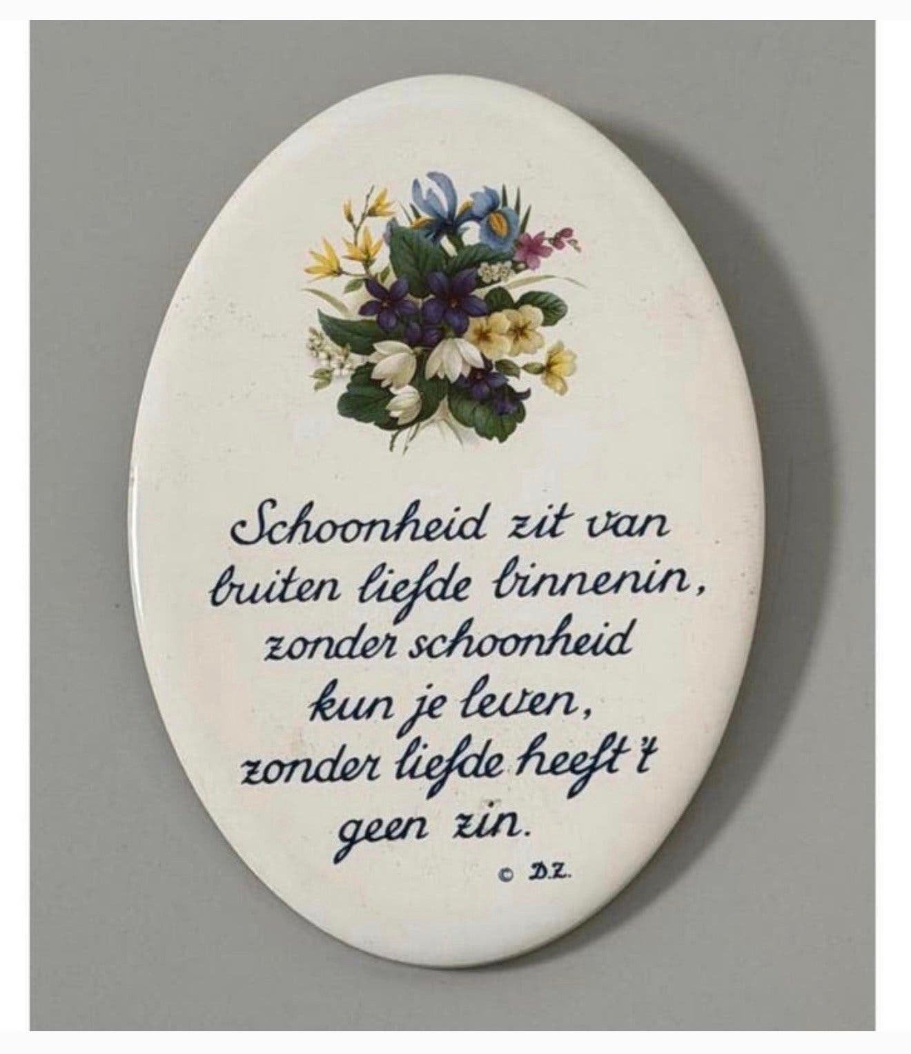 Assiette murale en céramique Vintage Saying 15 cm Love White, Enlèvement ou Envoi, Comme neuf