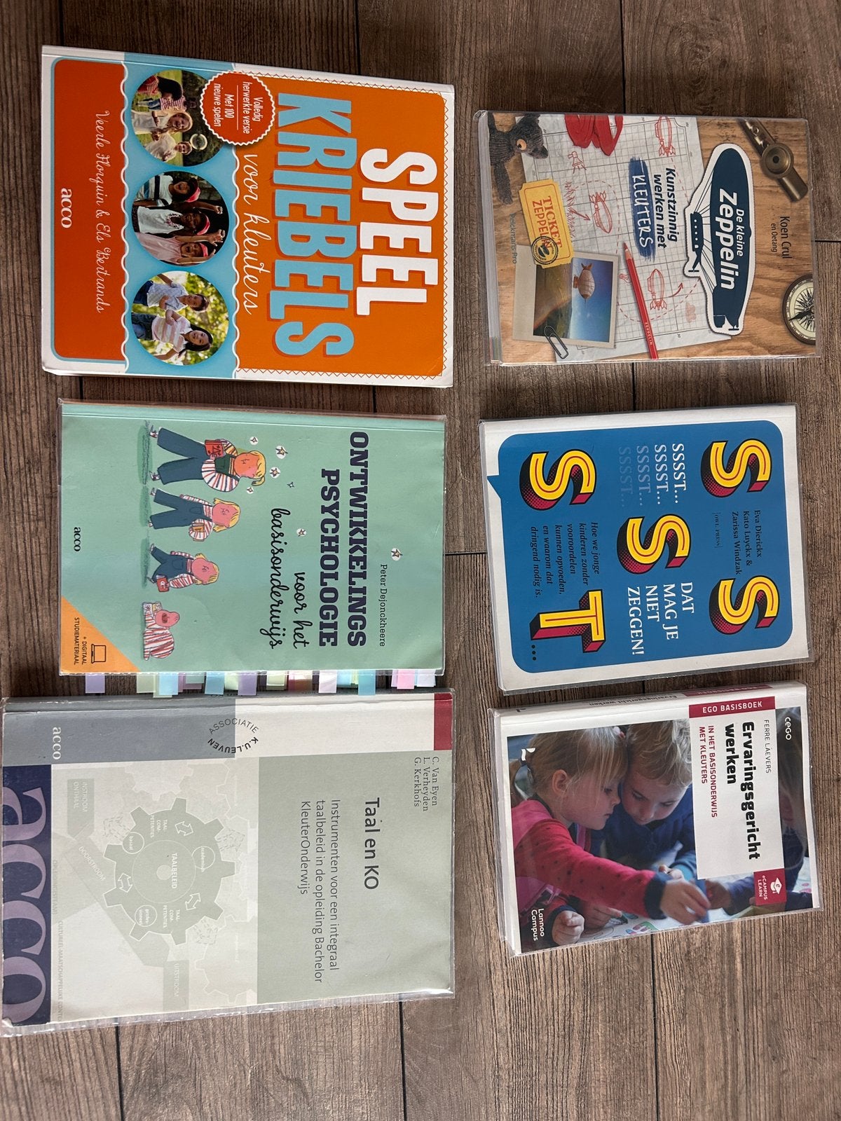 Studieboeken opleiding kleuterjuf, Ophalen, Nieuw, Hogeschool, Els Bertrands; Veerle Florquin